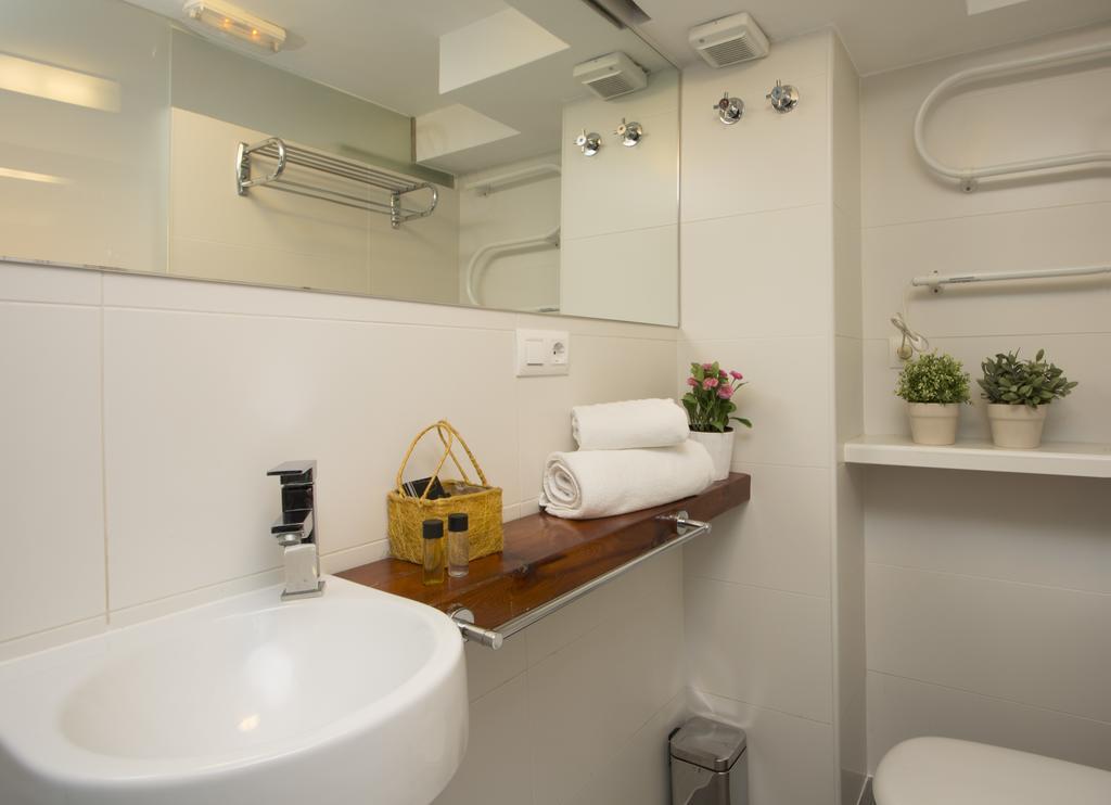 Singularstays Botanico 29 Rooms Valence Chambre photo